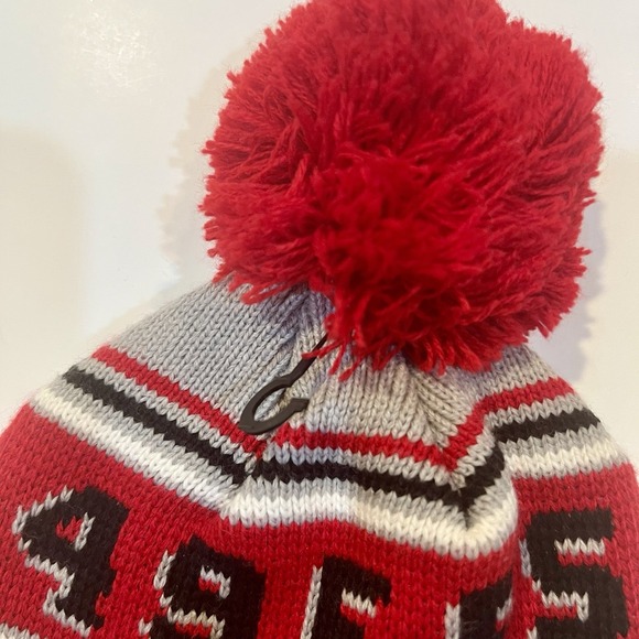 San Francisco 49ers Child Youth Knit Pom Beanie New Era Red NFL Logo Winter Hat - Picture 3 of 9